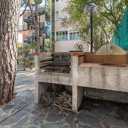 Vila In Centro Con Piscina