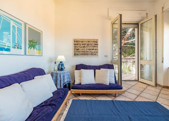 In Centro Con Piscina Βίλα Cala Gonone