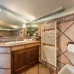 Вилла In Centro Con Piscina